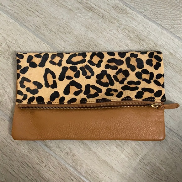 GAP Handbags - Gap clutch